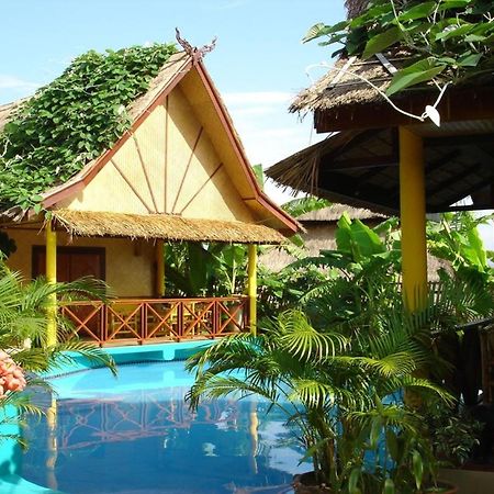 Old Tree'S House Hotel Mae Ai Exterior foto
