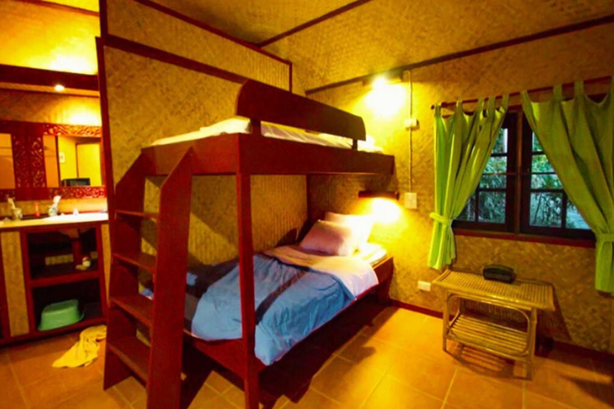 Old Tree'S House Hotel Mae Ai Exterior foto